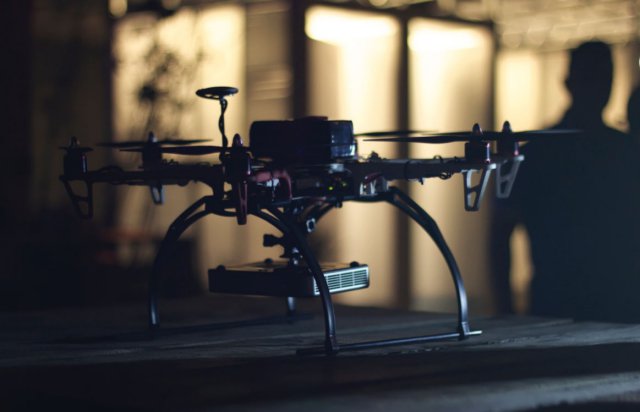 Projector Drone 1