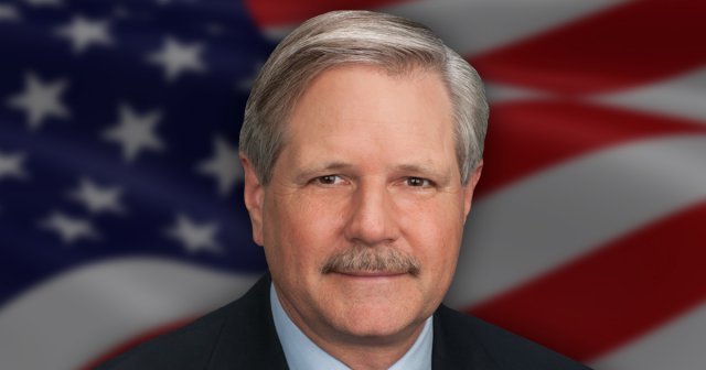 Senator John Hoeven 